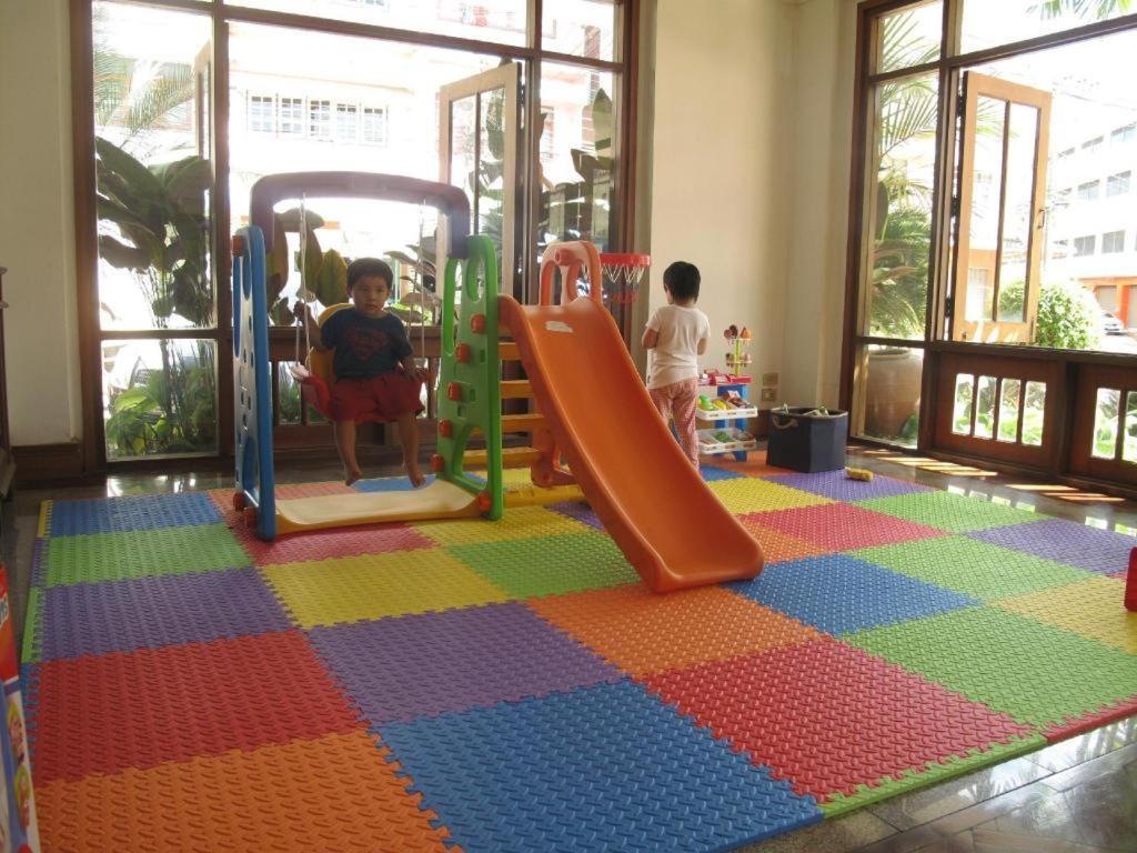 Dusit Hotel Sakon Nakhon Bagian luar foto
