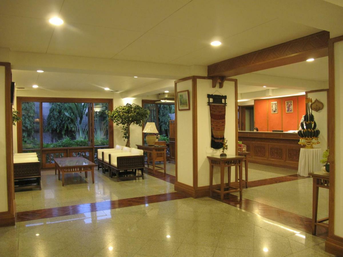 Dusit Hotel Sakon Nakhon Bagian luar foto